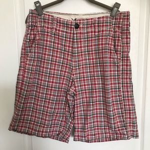 American Eagle Red Plaid Shorts 32